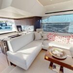 Sunseeker Manhattan 55 - Saloon