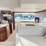Sunseeker Manhattan 55 - Saloon