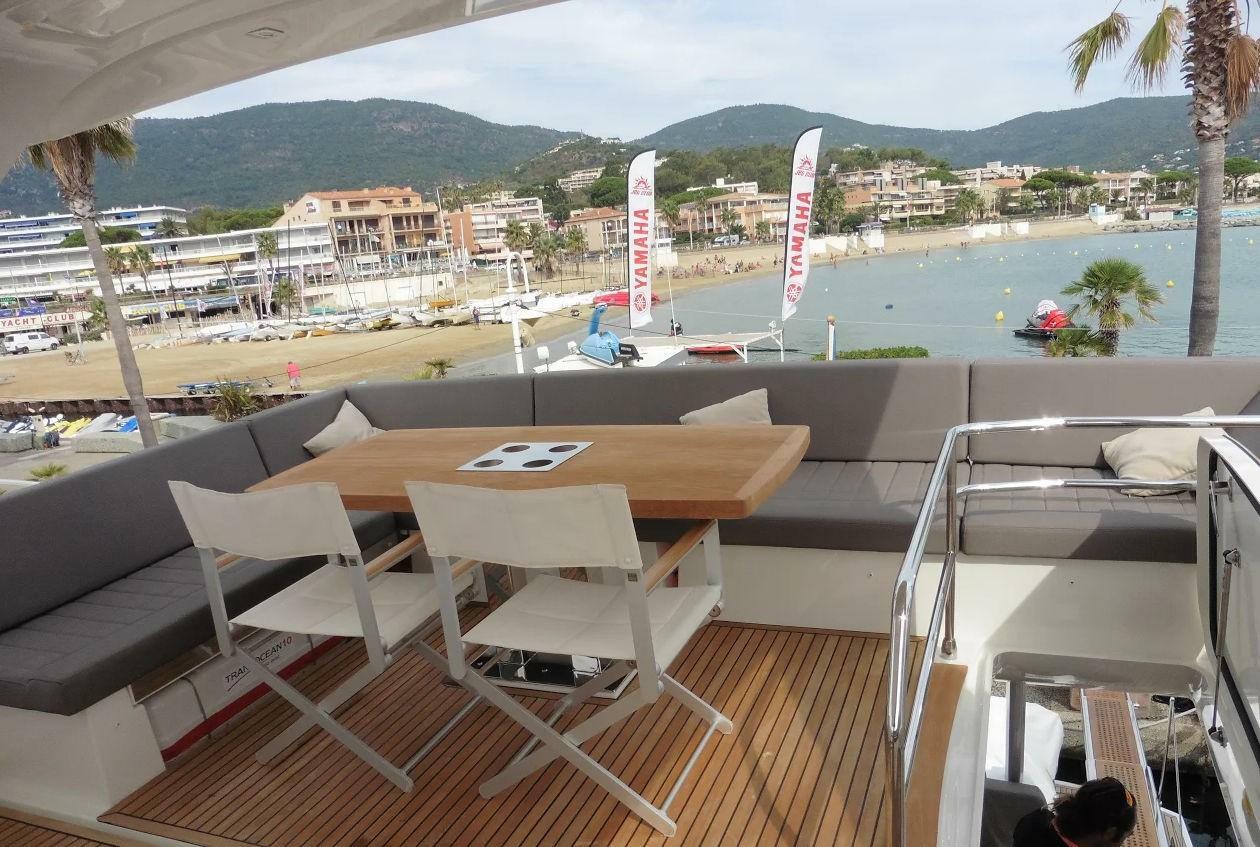 yachts-96048-368456_20.jpg