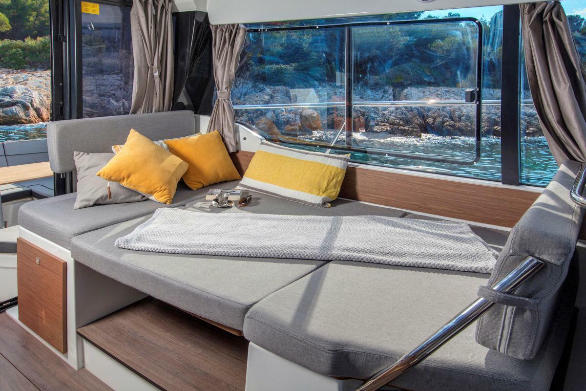 yachts-96076-368498_5.jpg