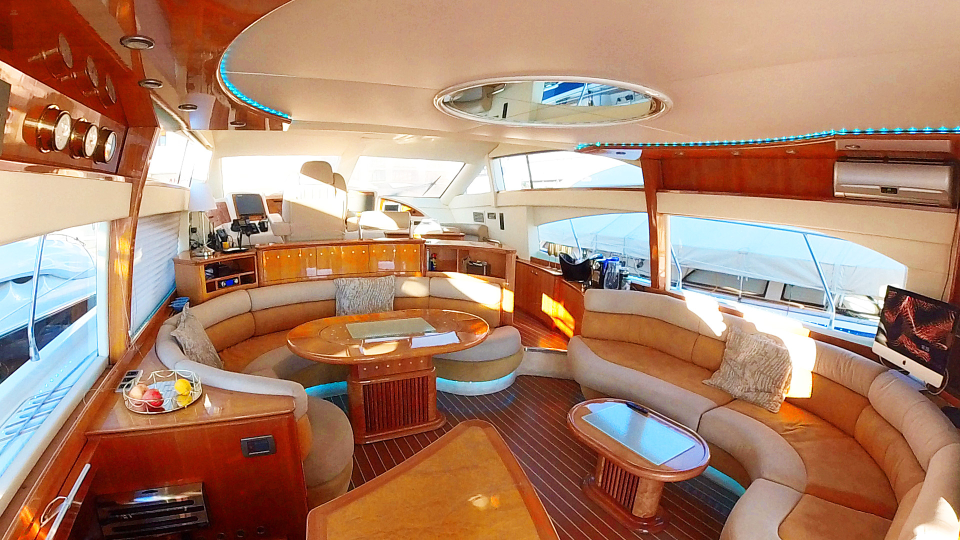 yachts-96263-369190_22.jpg