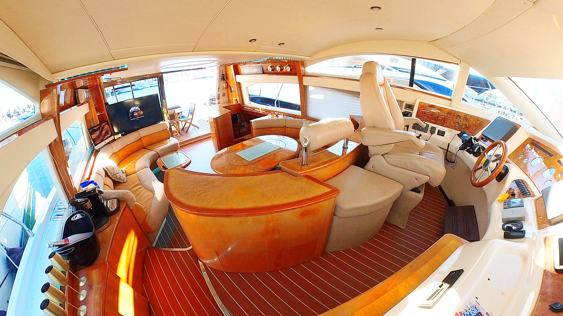 yachts-96263-369190_23.jpg