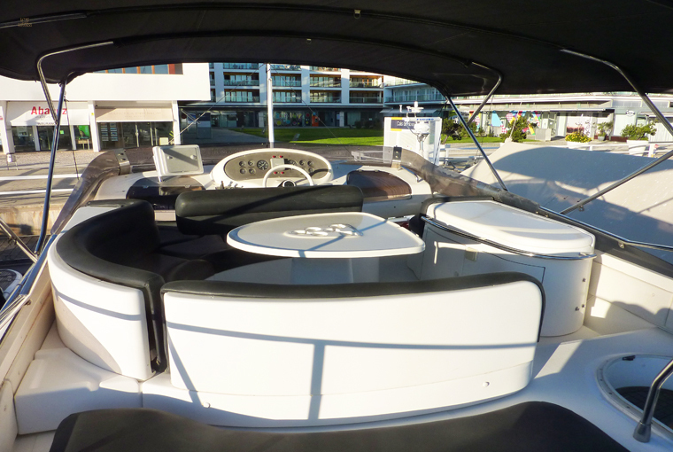 yachts-96263-369190_5.jpg