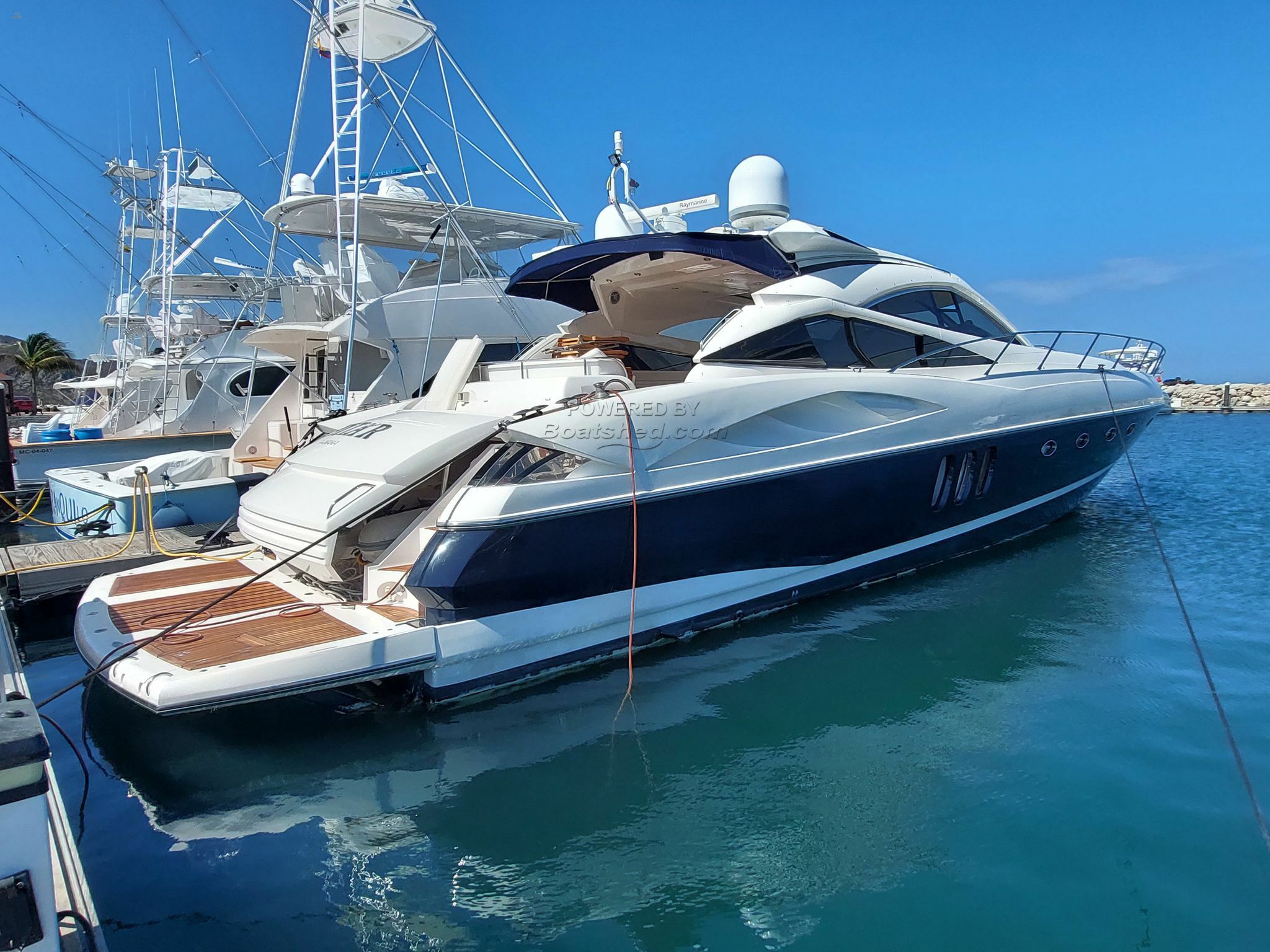 Sunseeker Predator 68 - Exterior