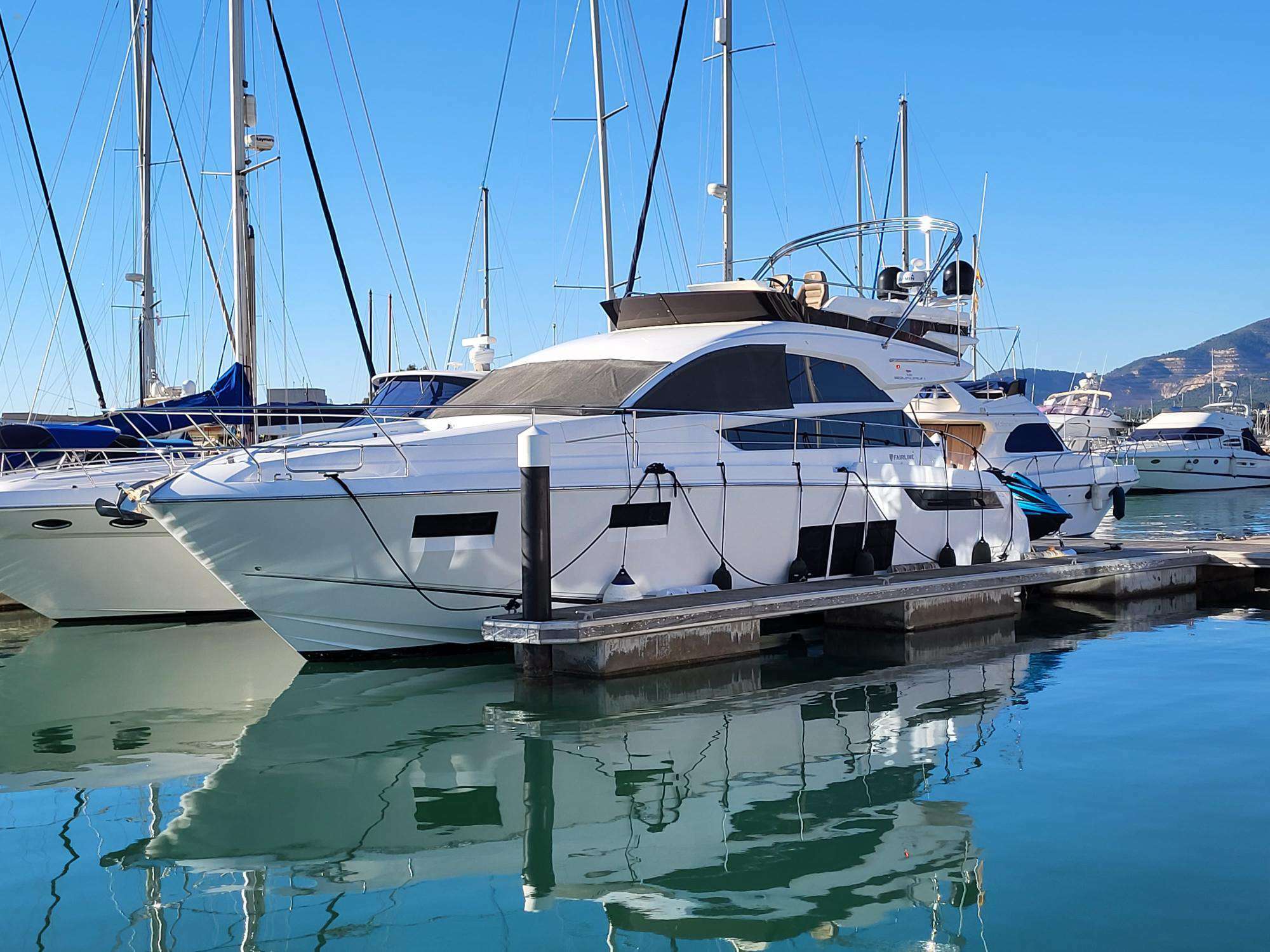 yachts-96287-369303_0.jpg