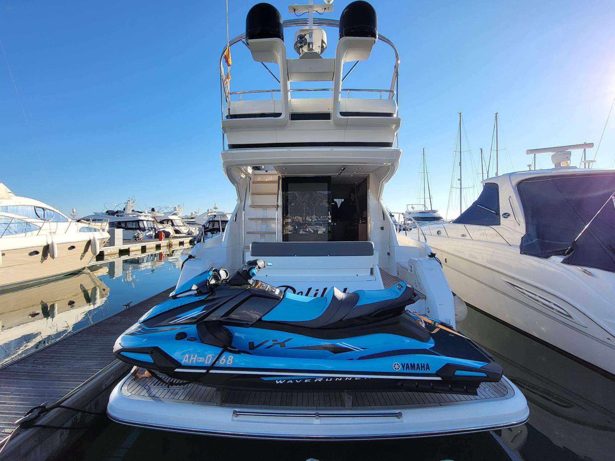 yachts-96287-369303_3.jpg