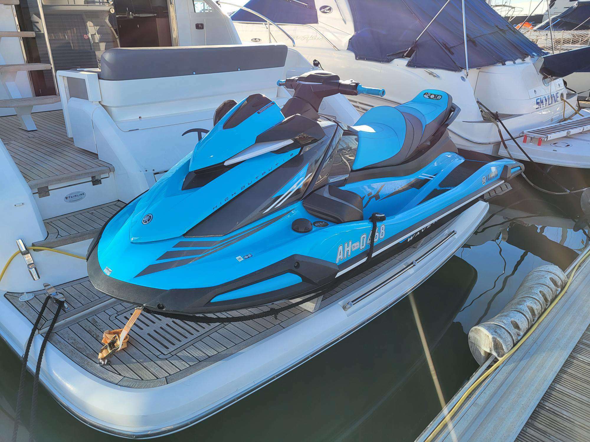 yachts-96287-369303_5.jpg