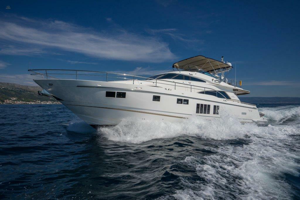 yachts-96335-s199862_2.jpg