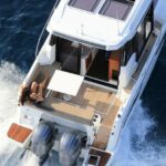 yachts-96362-369609_3.jpg
