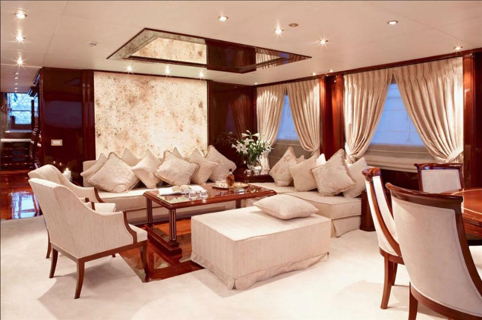 yachts-96409-369789_5.jpg