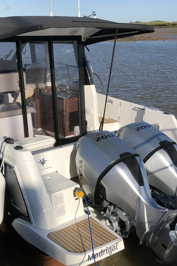 Merry-Fisher-895 -offshore-engines
