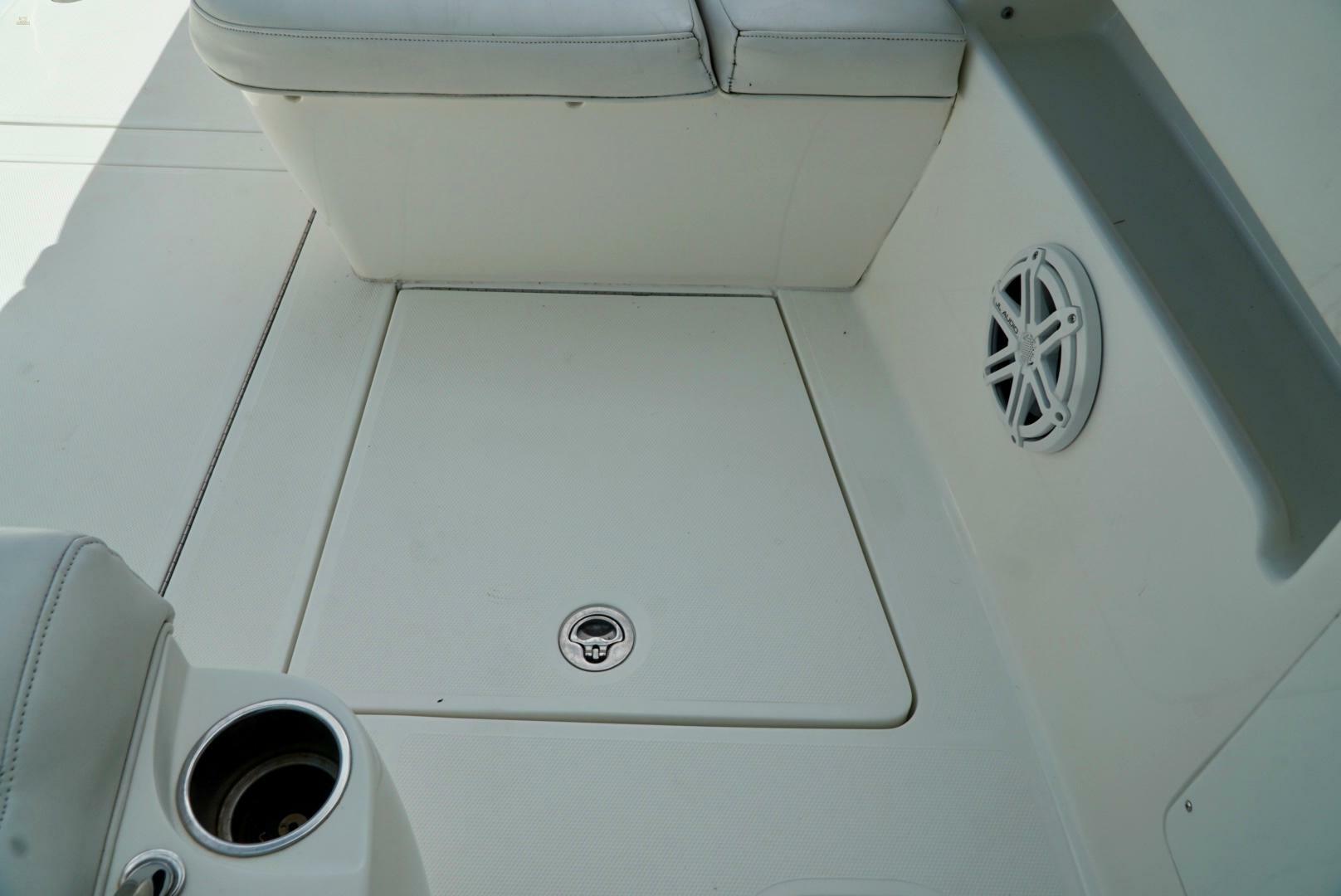 yachts-98526-379099_29.jpg