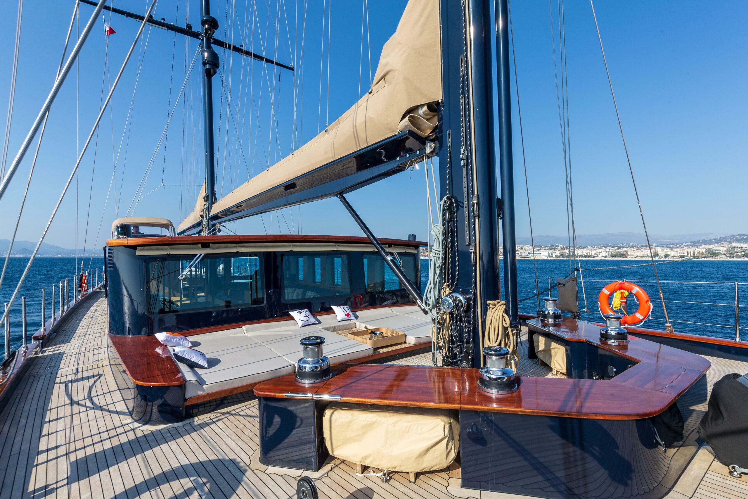 yachts-98545-379118_14.jpg