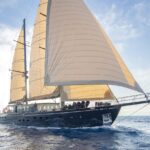 yachts-98545-379118_2.jpg