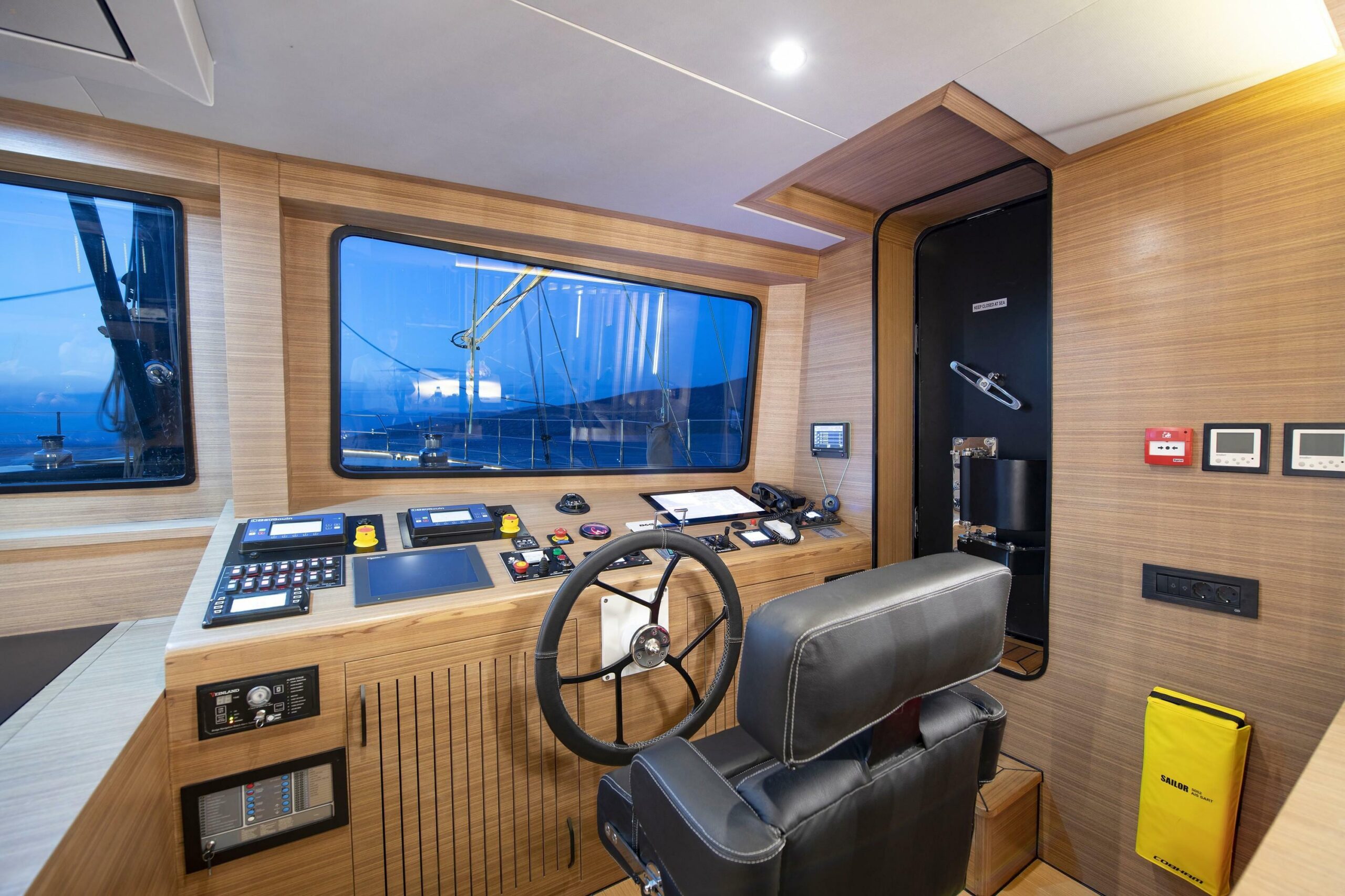 yachts-98545-379118_27.jpg