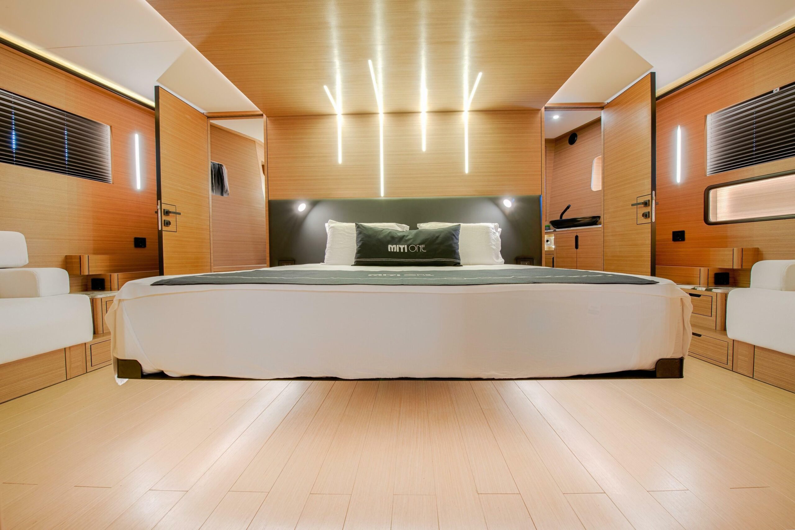 yachts-98545-379118_28.jpg