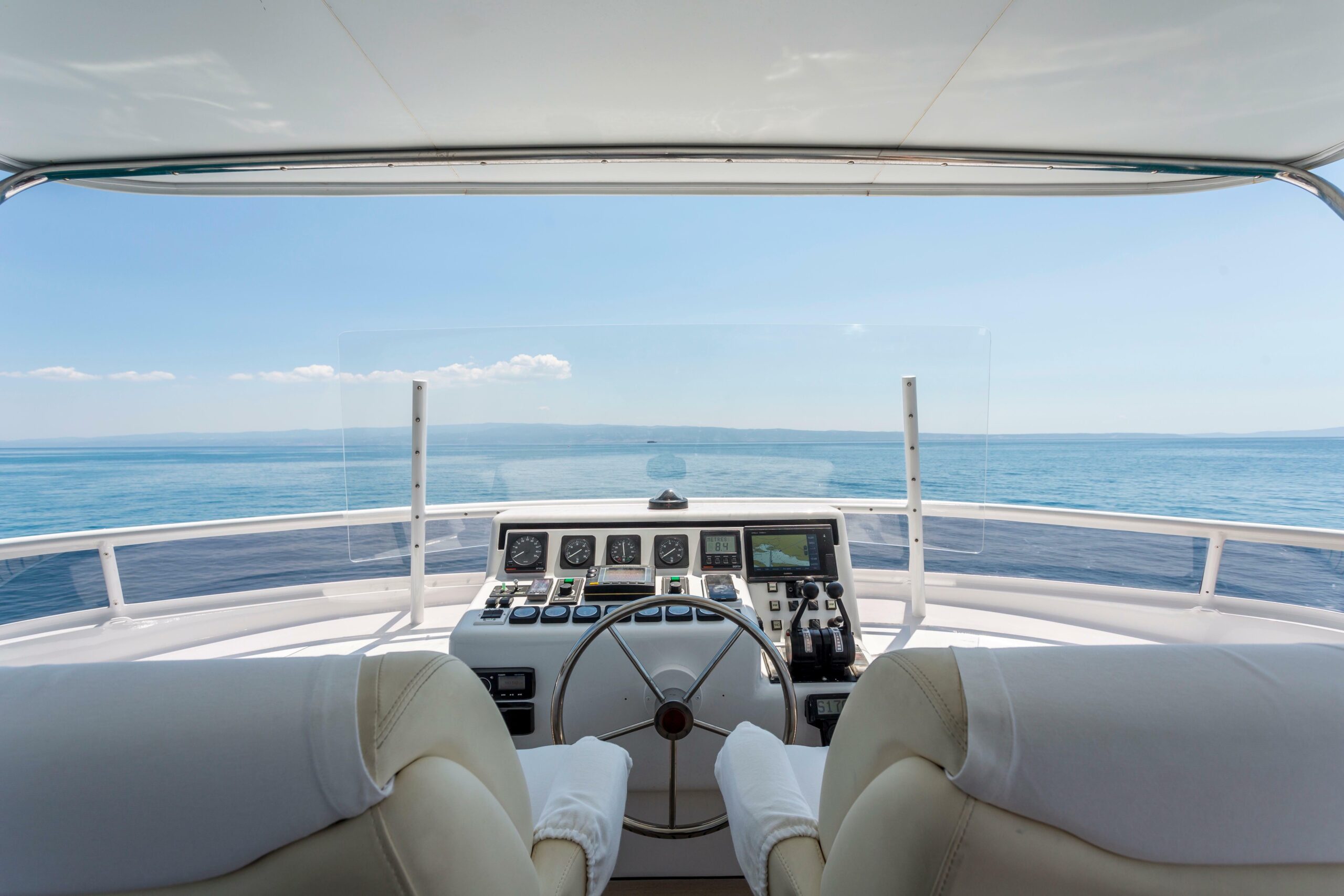 yachts-98553-379126_11.jpg