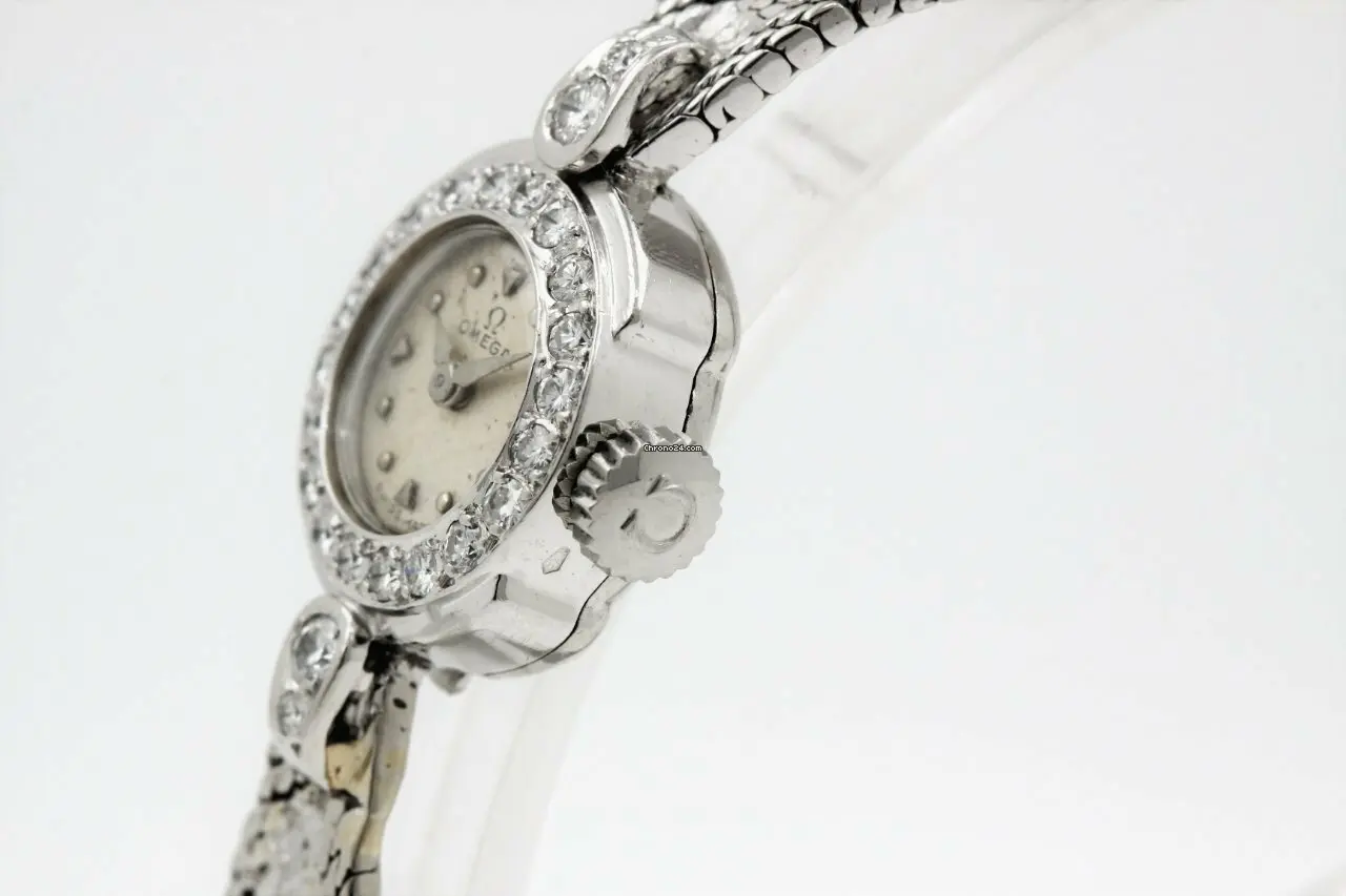 watches-114200-7409520-g6hichvzzj6ewgbpzpxbupli-ExtraLarge.webp