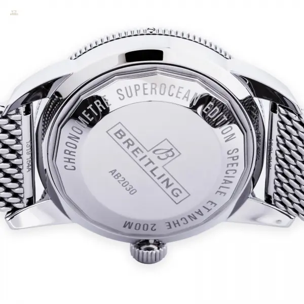 watches-174552-Breitling_Superocean_Heritage_II_blau_Ruckansicht.webp