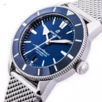 watches-174552-Breitling_Superocean_Heritage_II_blau_Seitenansicht_Krone.webp