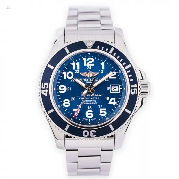watches-174555-Superocean_II_Blau_Stahlband_Frontansicht.webp