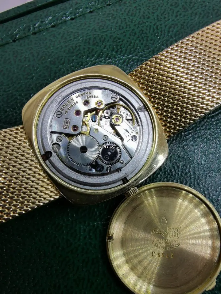 watches-215481-16506822-wa2e0kxbd25bhmru0kqbj4mk-ExtraLarge.webp