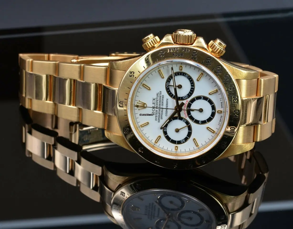 watches-281511-22717067-a7h0x98q717woqs2ssstyjzp-ExtraLarge.webp