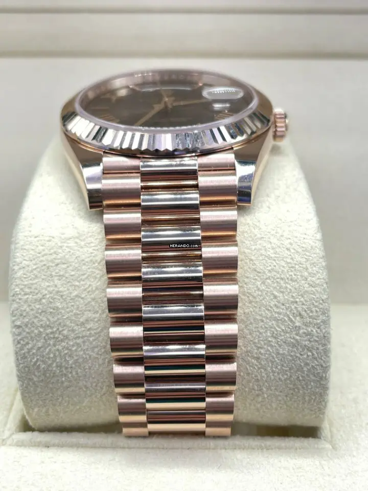 watches-287006-23266776-7lra5h6738zi3fyqe7yd76o5-ExtraLarge.webp
