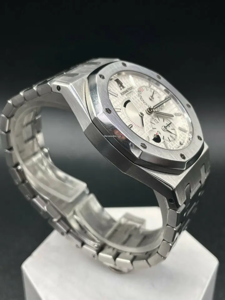 watches-296162-24413308-v9cccf4fqfespy4ow3pnnlrr-ExtraLarge.webp