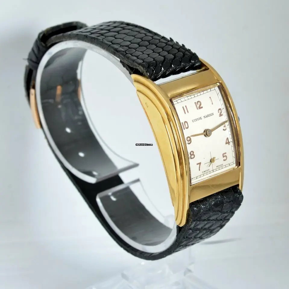 watches-298291-24817762-3v180r3jlxt7uuhusc0y8o55-ExtraLarge.webp