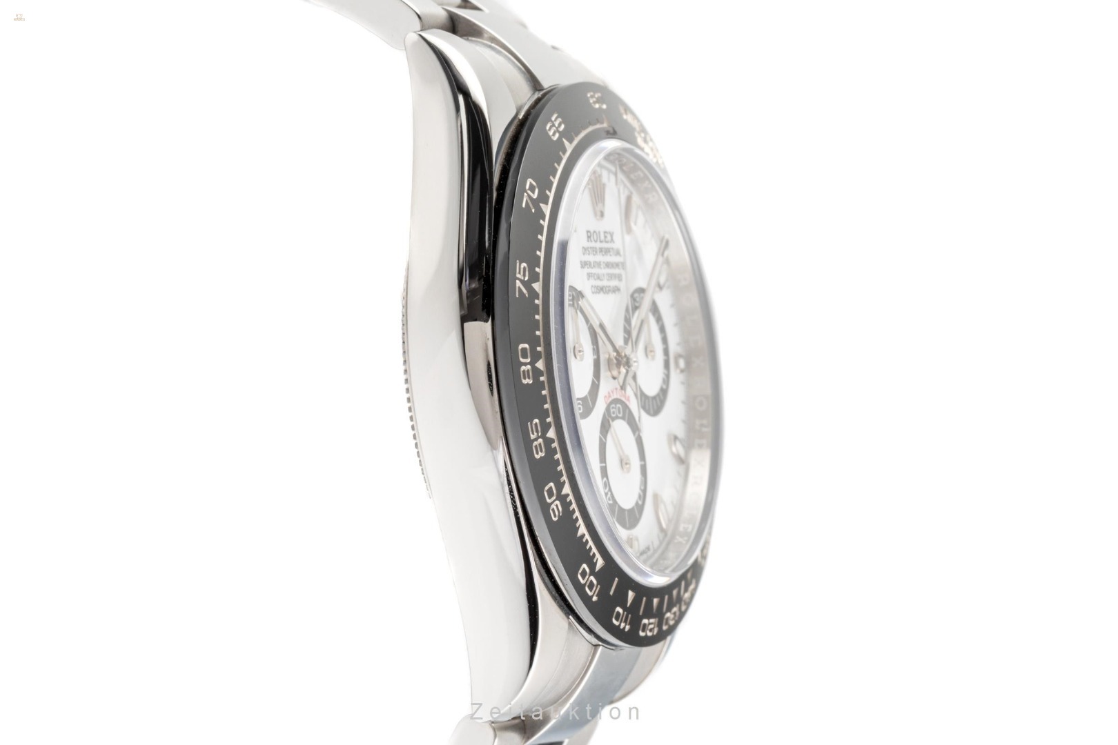 watches-306890-2203392_sw6_left_2k.jpg