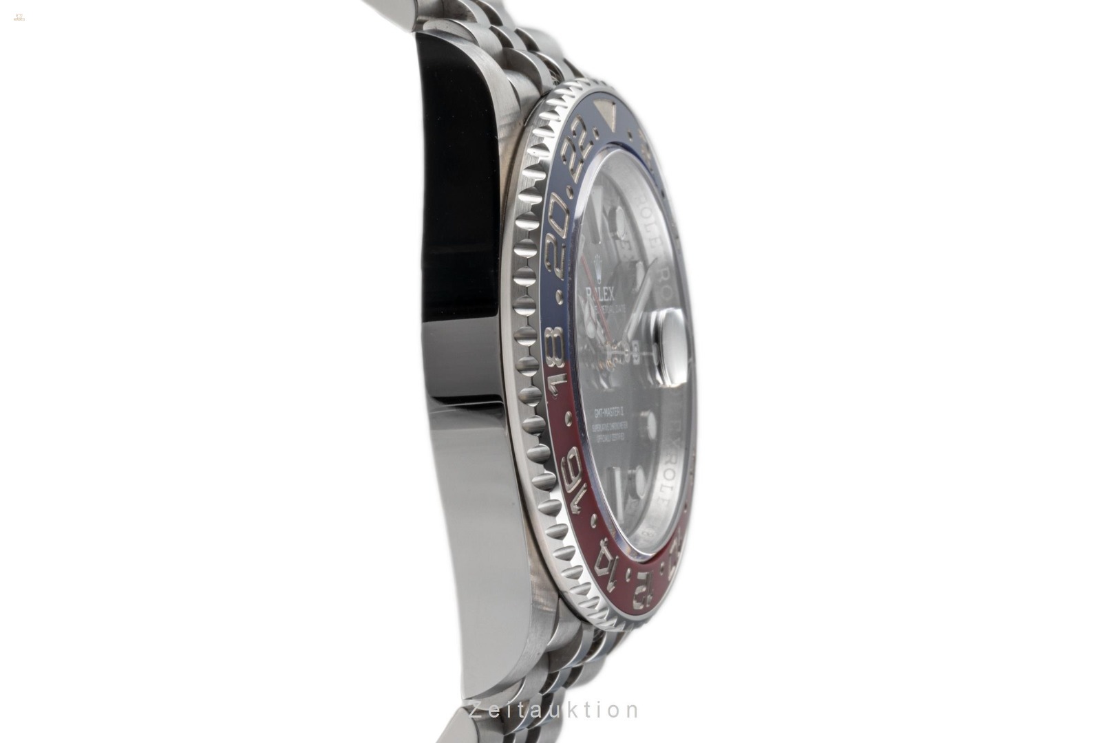watches-306983-2203125_sw6_left_2k.jpg