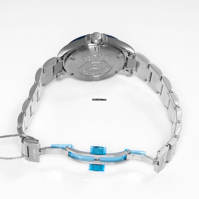 watches-308047-12487123-9bmfe4hccrft8hpgz6lfox53-ExtraLarge.jpg