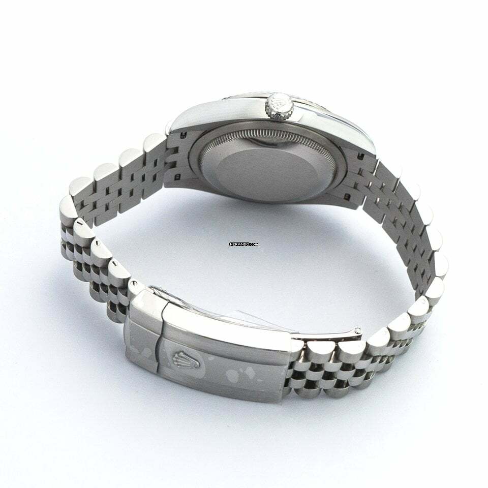 watches-310892-26275198-dqrrgz3v8l5wfmmfsrmhmc3t-ExtraLarge.jpg