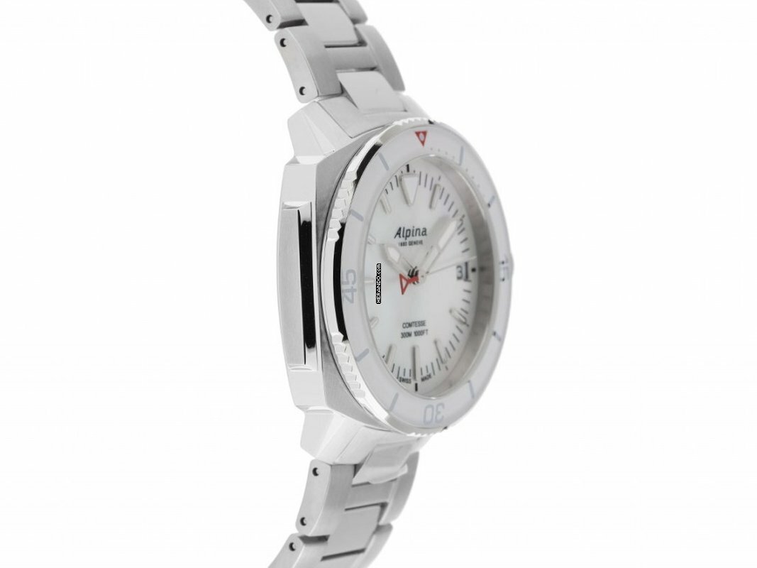 watches-310933-26362305-2889d59al156pfhki1y1cva9-ExtraLarge.jpg