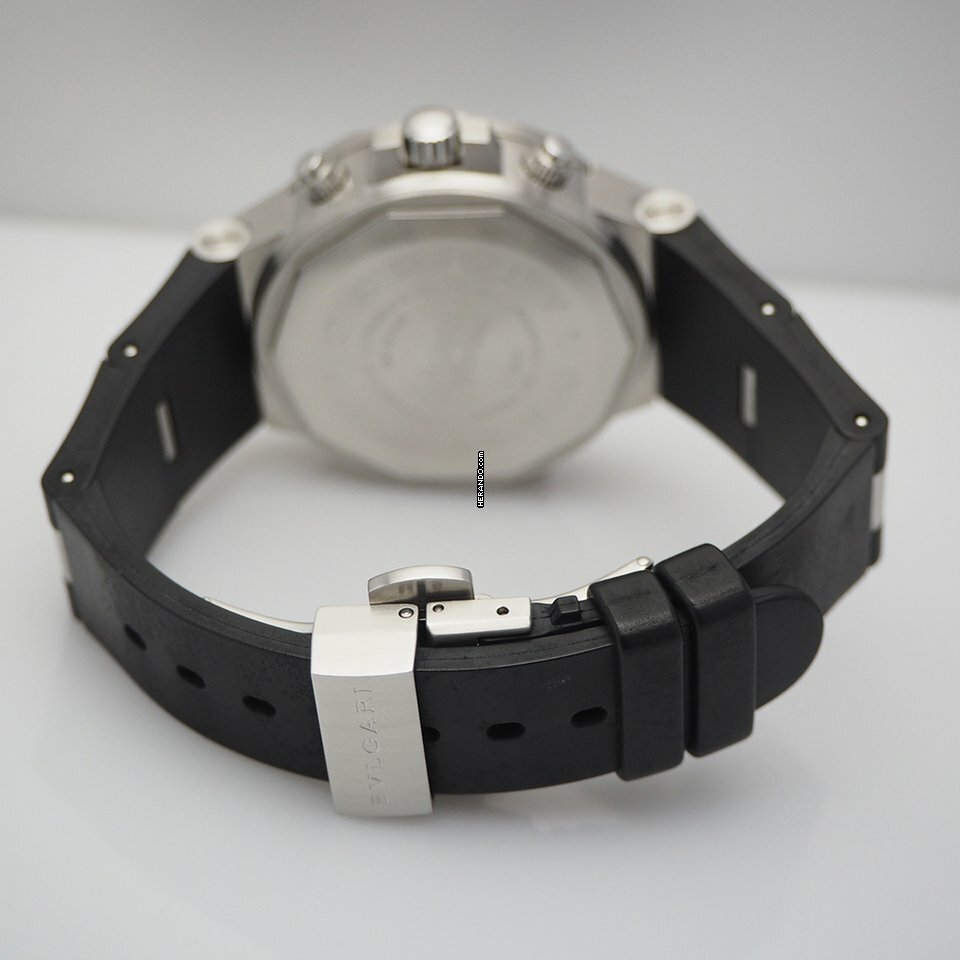 watches-311505-26454980-sa6v3wojg1zrvd8mahotahrf-ExtraLarge.jpg