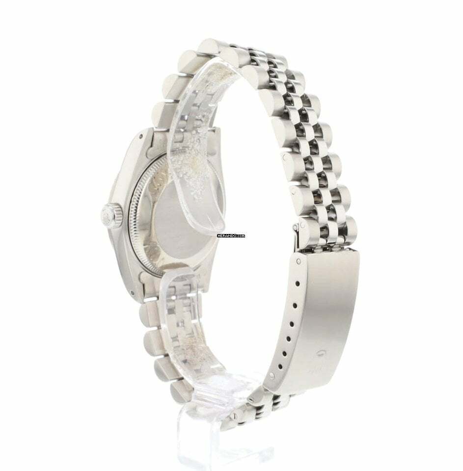 watches-311983-26540469-qcwqk1cpap8y8sle8vyz88n5-ExtraLarge.jpg