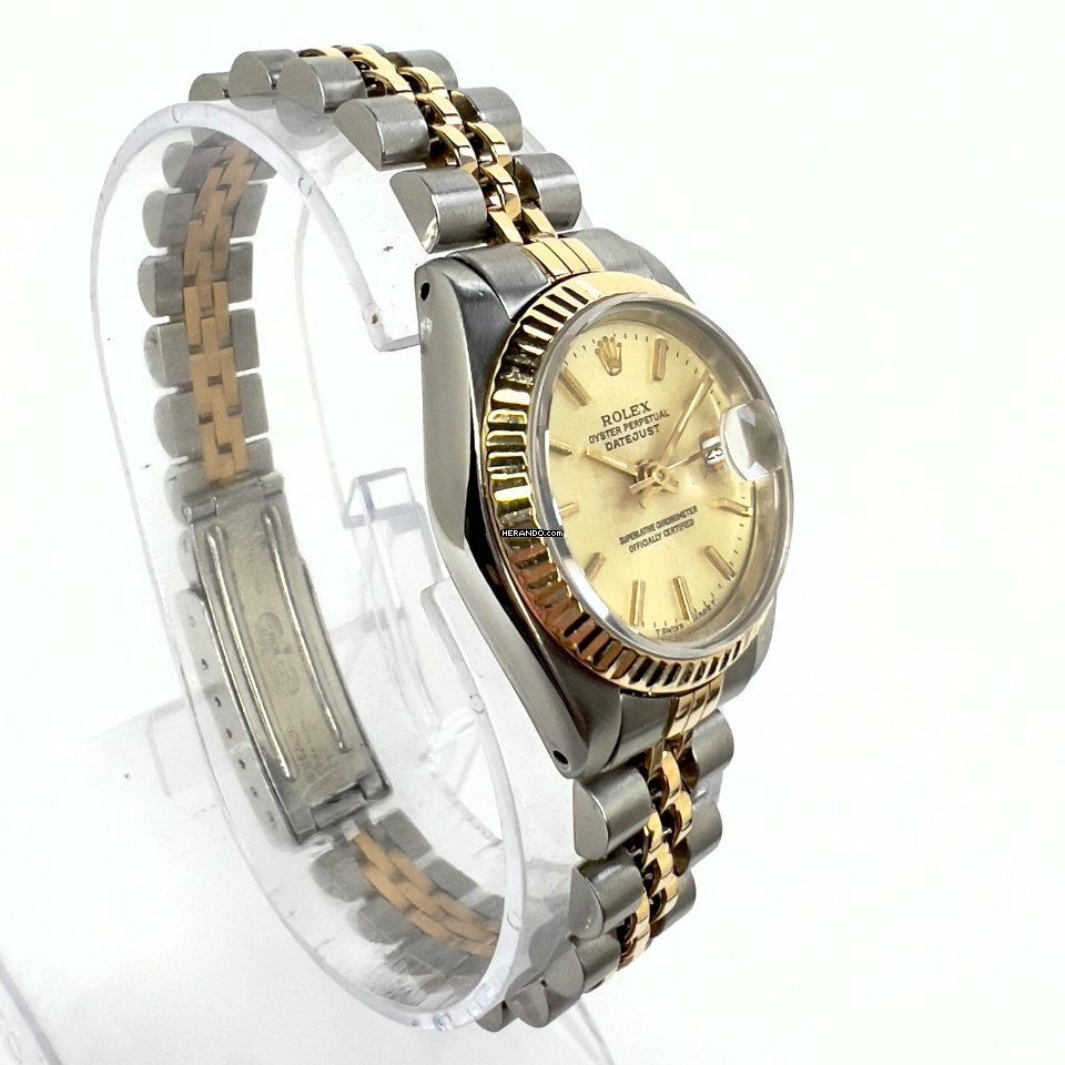 watches-312236-26564835-1jmy8g085afuvdhewx1ucxvb-ExtraLarge.jpg