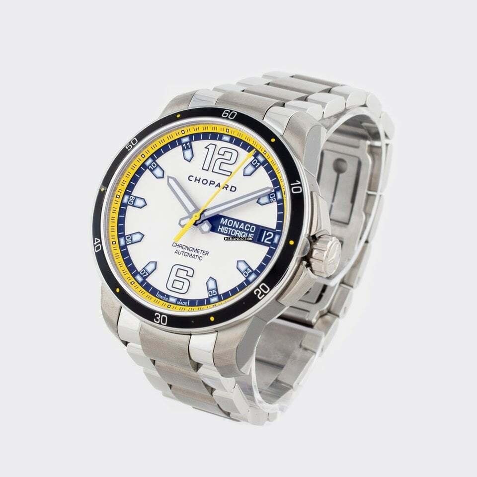 watches-313969-26797931-rwqdn0puf39lyen1g2dd775u-ExtraLarge.jpg
