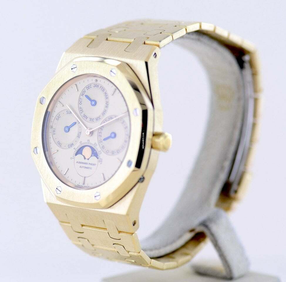 watches-317436-27275046-dxg0g2kzim8wcfwqzturiwdk-ExtraLarge.jpg