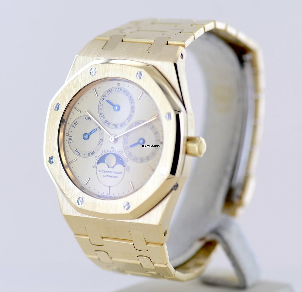 watches-317436-27275046-fu7qdi9s720944uuyem779h7-ExtraLarge.jpg