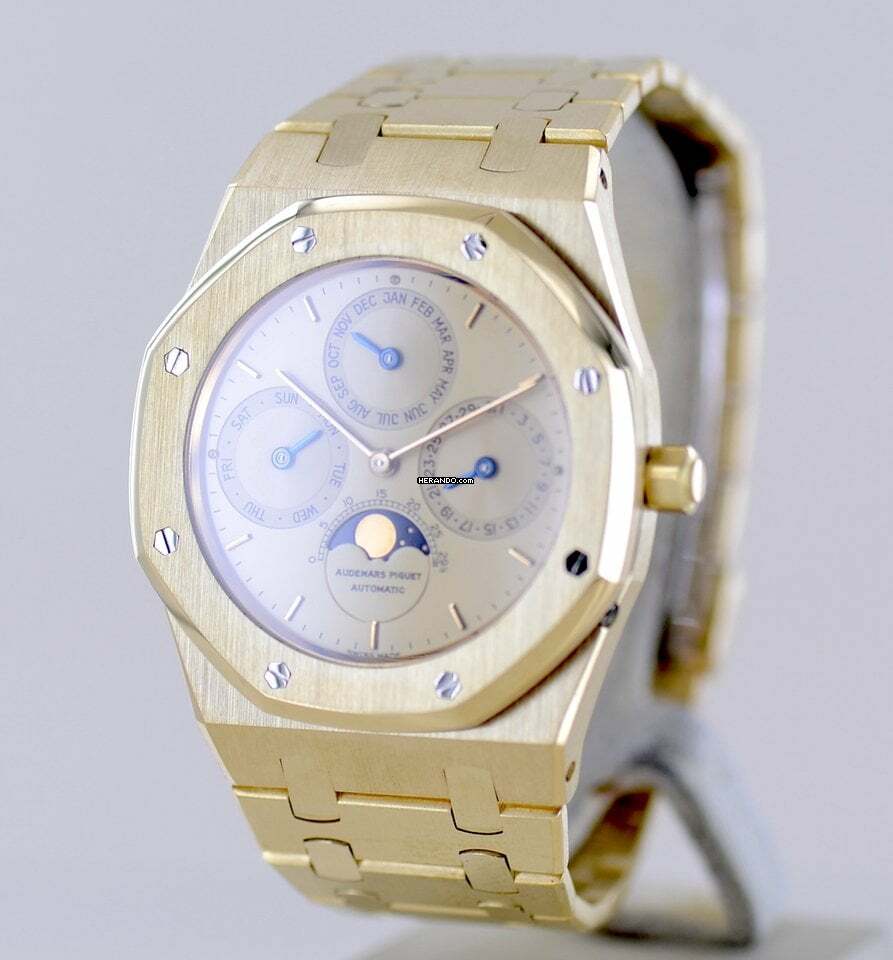 watches-317436-27275046-lzc9y9jciocnuyavtdz4angy-ExtraLarge.jpg