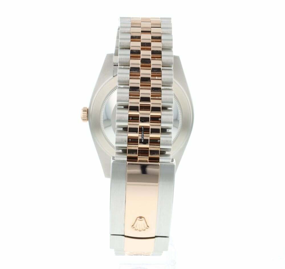 watches-317507-27308869-k7s0qgeqwo5g9y7mzuxgfqw8-ExtraLarge.jpg