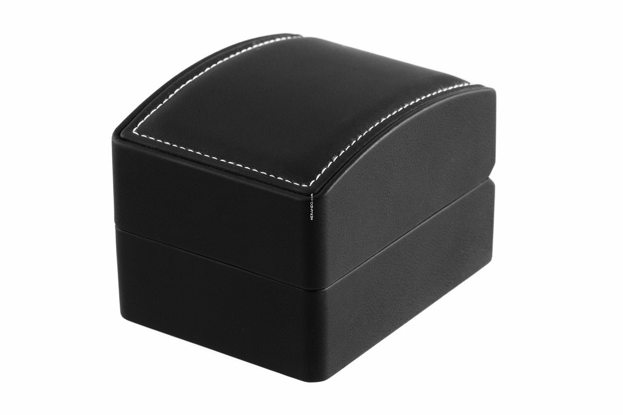 watches-318621-27289573-wimi18wi4axp37t4trhw2pvk-ExtraLarge.jpg