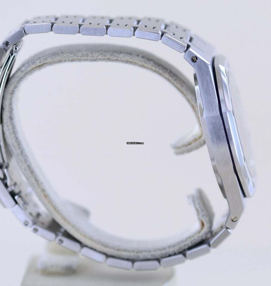 watches-319903-27477770-1ccra0ug6v8sznsnwtms0rsu-ExtraLarge.jpg