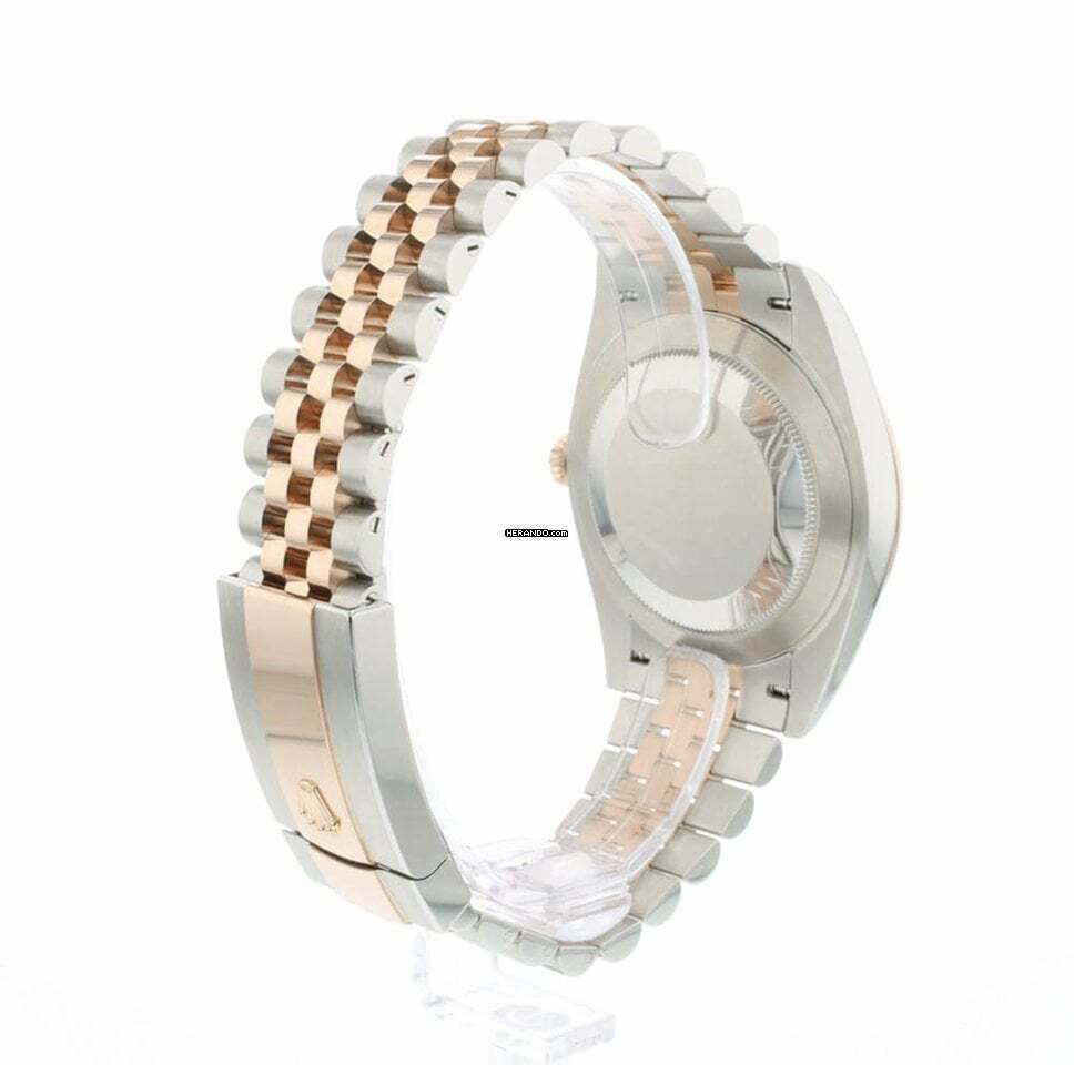 watches-320923-27504981-d2lhg8yne5slwju5f4updwhg-ExtraLarge.jpg
