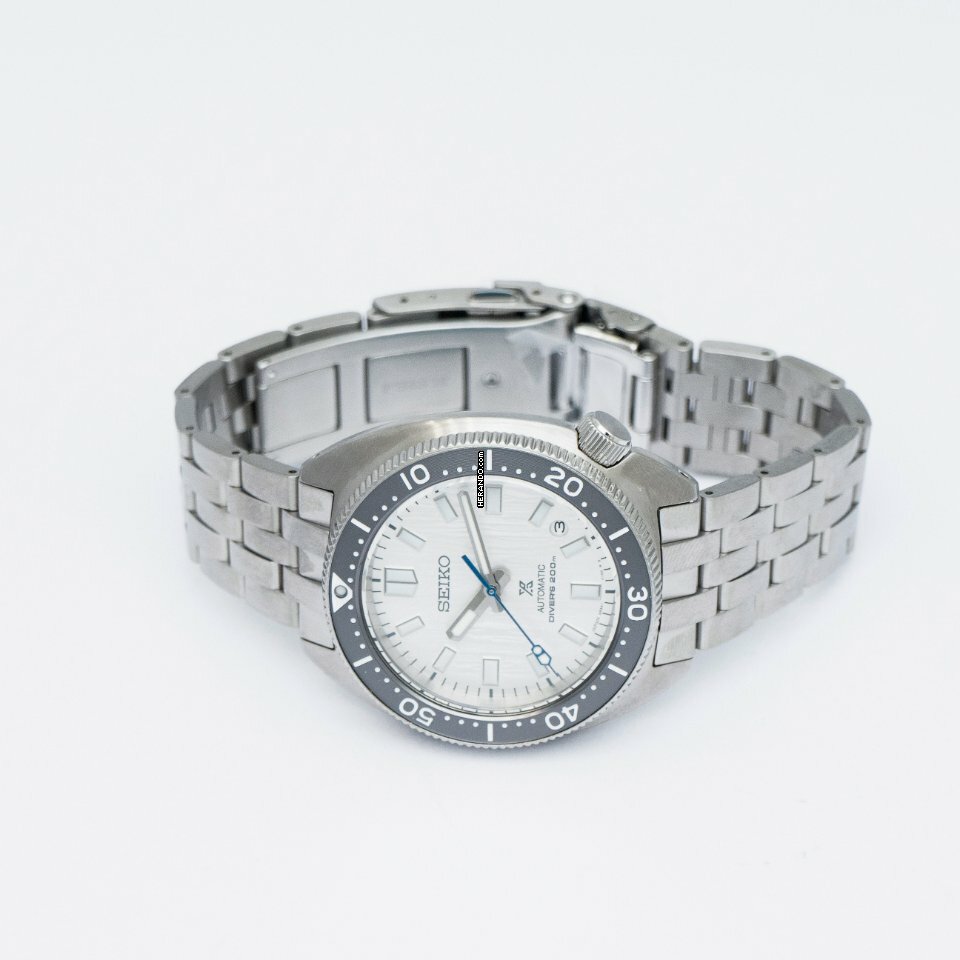 watches-321168-27276095-cpdr5olzegqjnfypmc00vrum-ExtraLarge.jpg