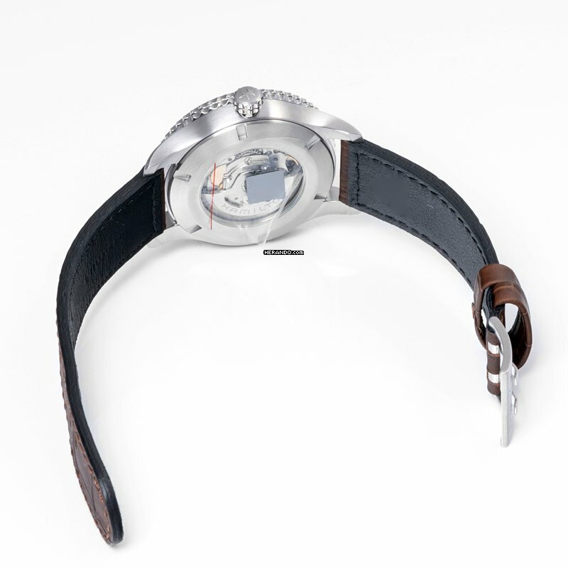 watches-321171-18900235-lejezon60gjsj812endjitzr-ExtraLarge.jpg