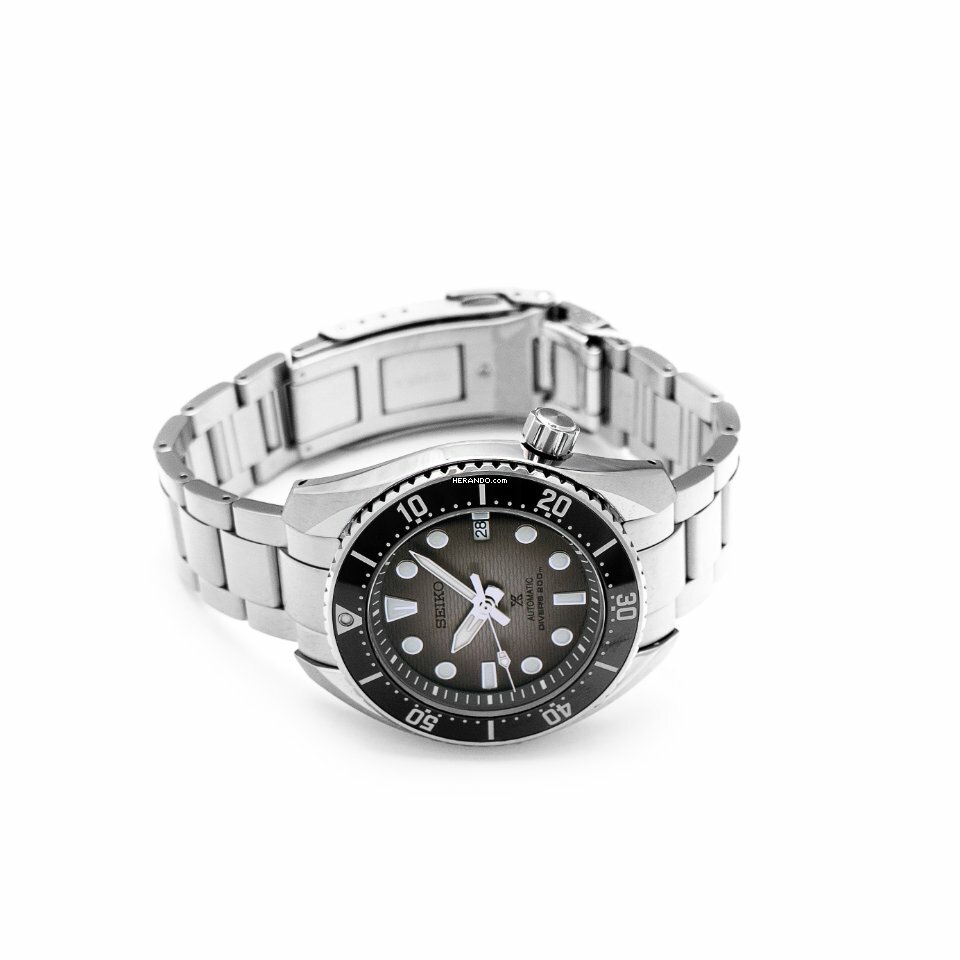 watches-321173-25755155-3jj1hza8uj8f5wrolfdydpgl-ExtraLarge.jpg