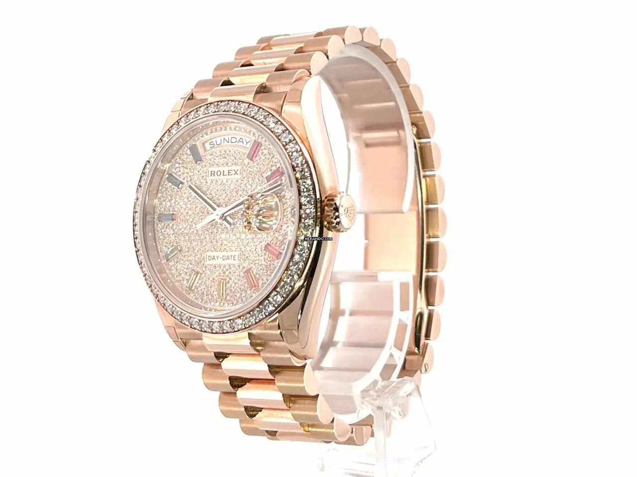 watches-328769-28453511-wif1h3548whcl5b77vl4hyzn-ExtraLarge.webp